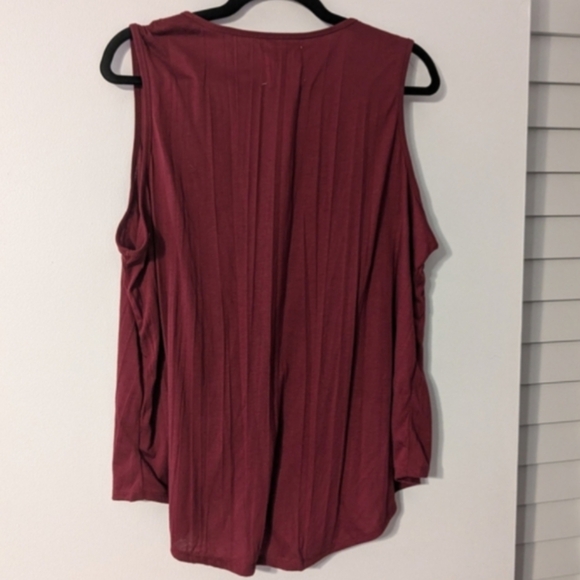 New York Laundry Women's Lace-Up Burgundy Sleeveless Blouse - Picture 4 of 4